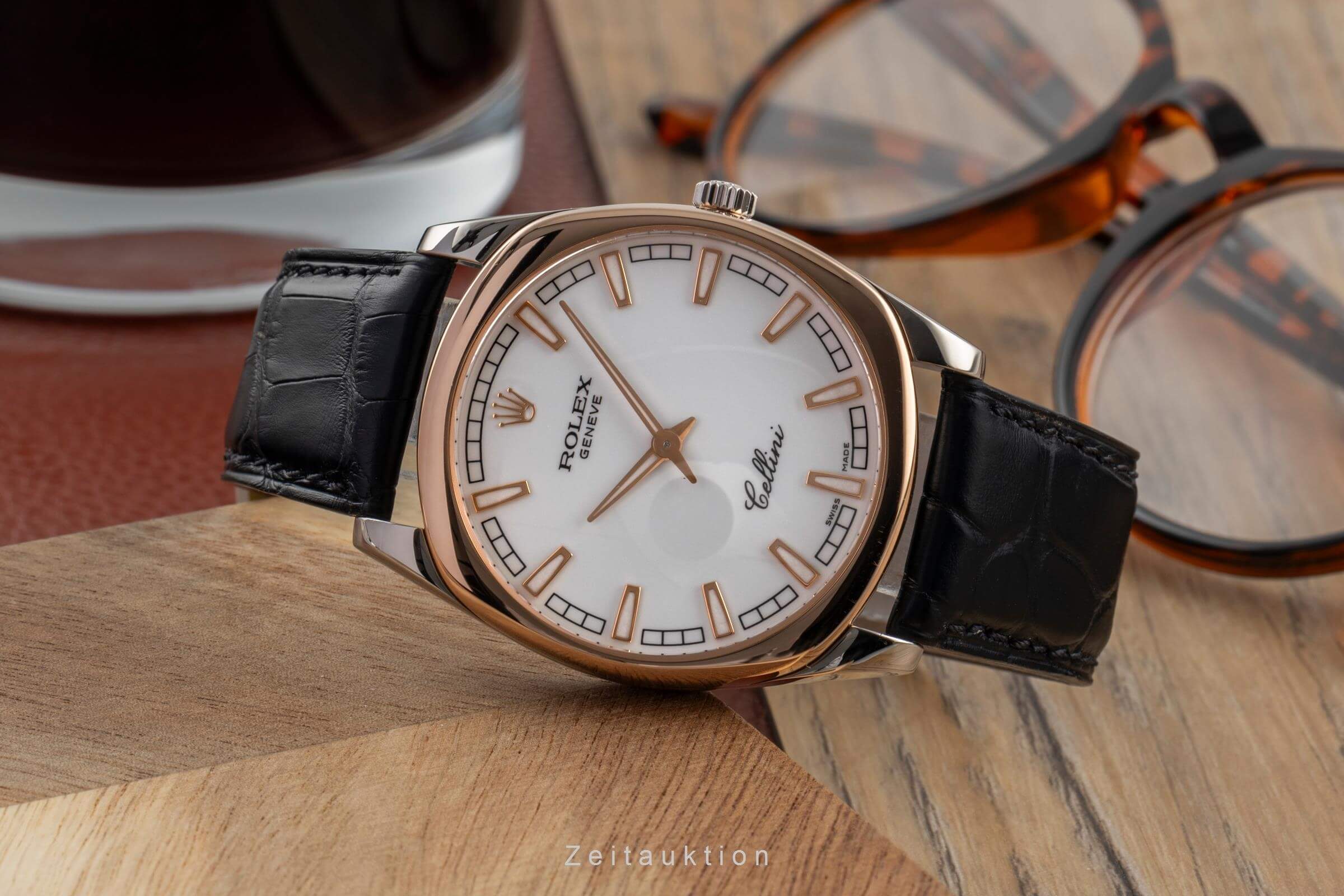 Rolex Cellini 18 ct white gold manual winding Kal. 1602 Ref. 4243  | Zeitauktion