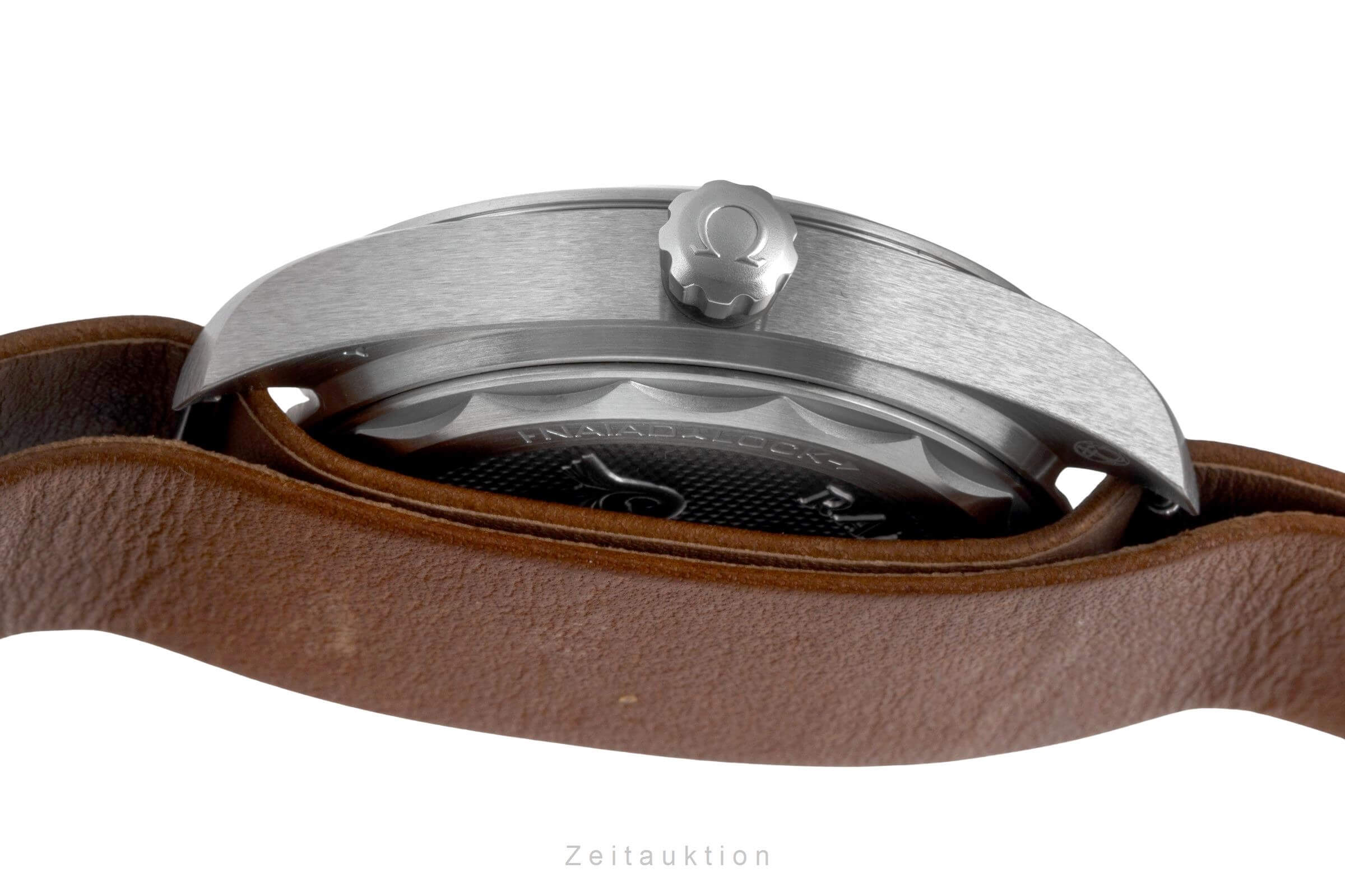 Omega Railmaster acciaio automatismo Kal. 8806 Ref. 220.12.40.20.06.001  | Zeitauktion