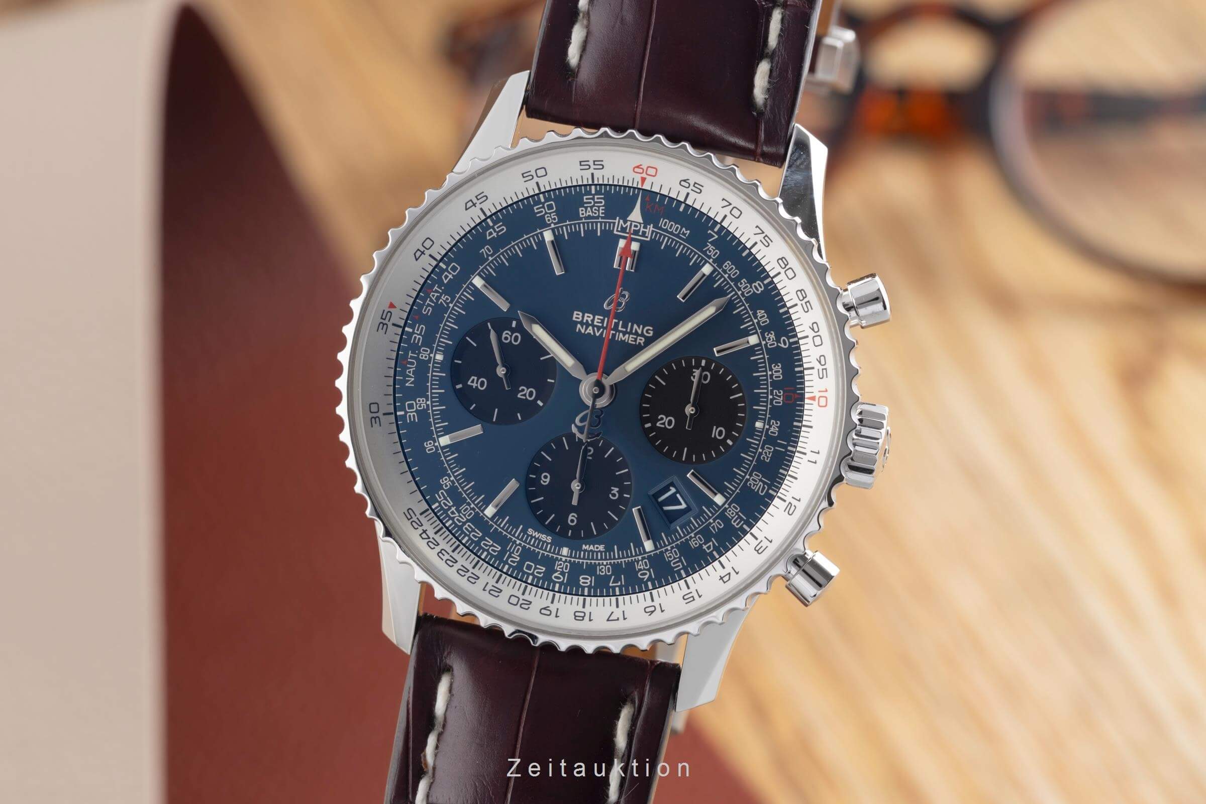 Breitling Navitimer 01 cronografo acciaio automatismo Kal. B01 Ref. AB0121211C1P1  | Zeitauktion