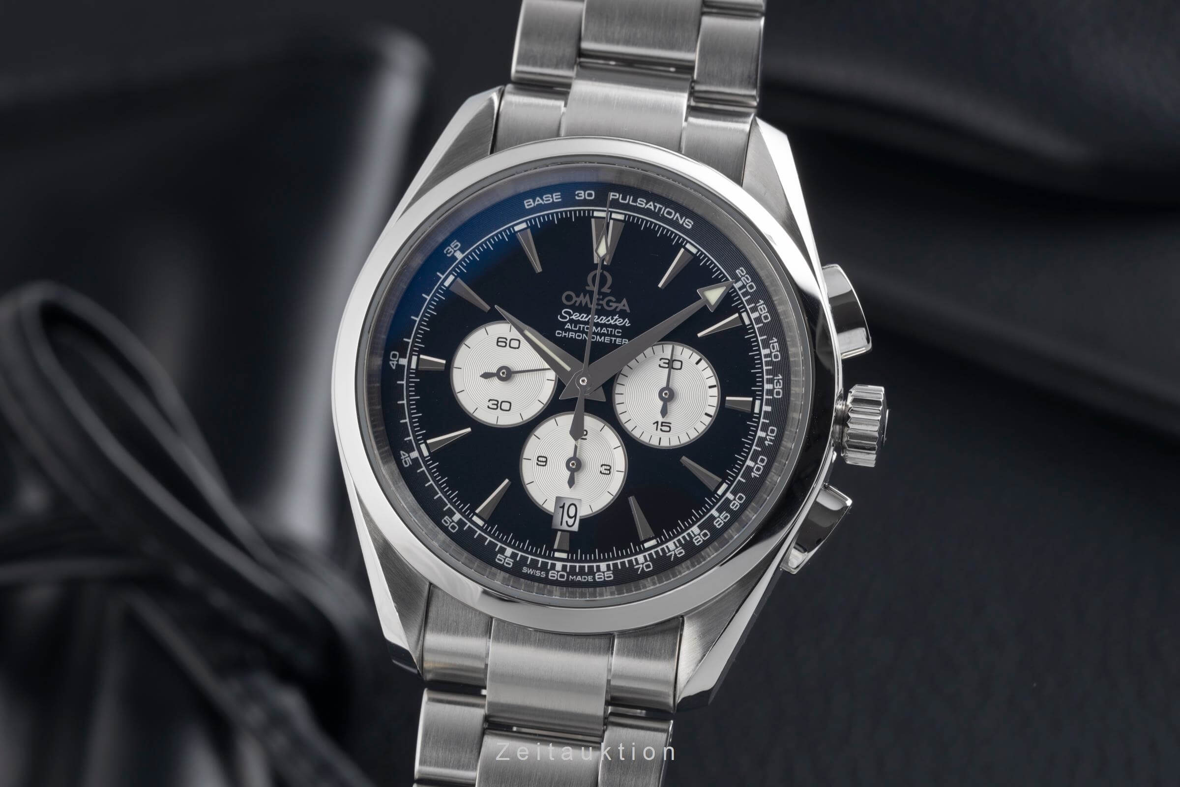 Omega Seamaster cronografo acciaio automatismo Kal. 3301B Ref. 221.10.42.10.01.002  | Zeitauktion