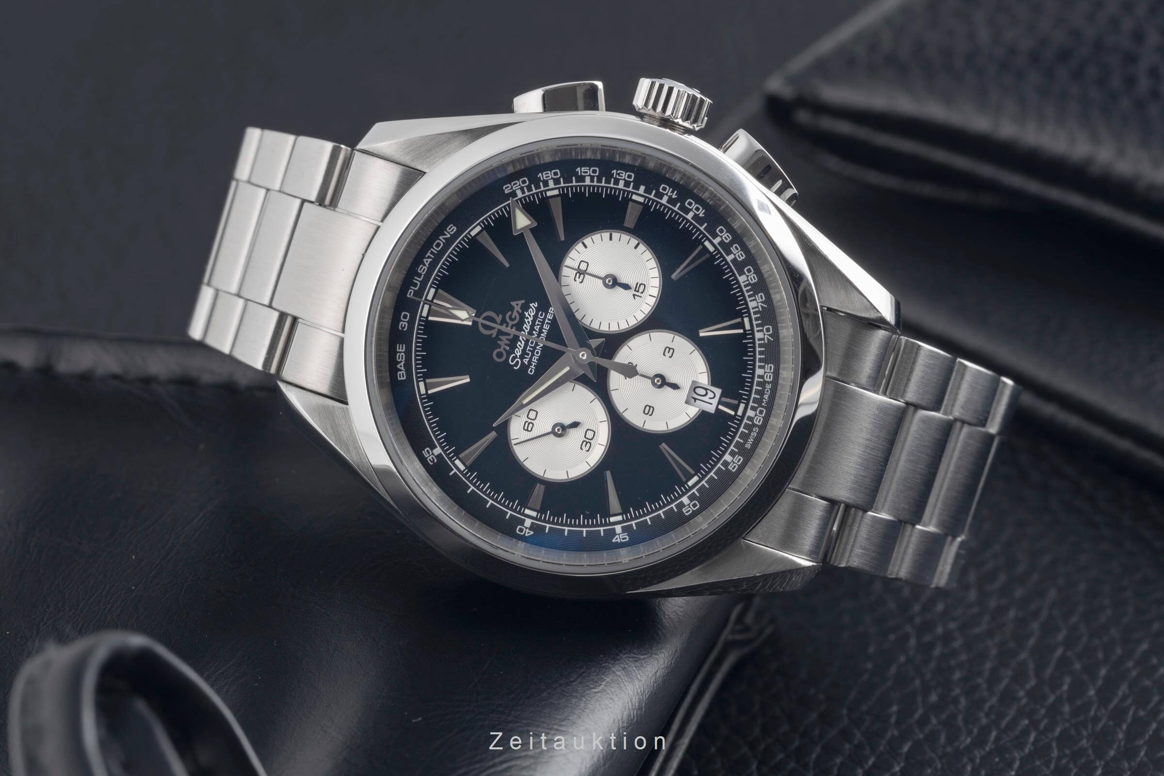 Omega Seamaster cronografo acciaio automatismo Kal. 3301B Ref. 221.10.42.10.01.002  | Zeitauktion