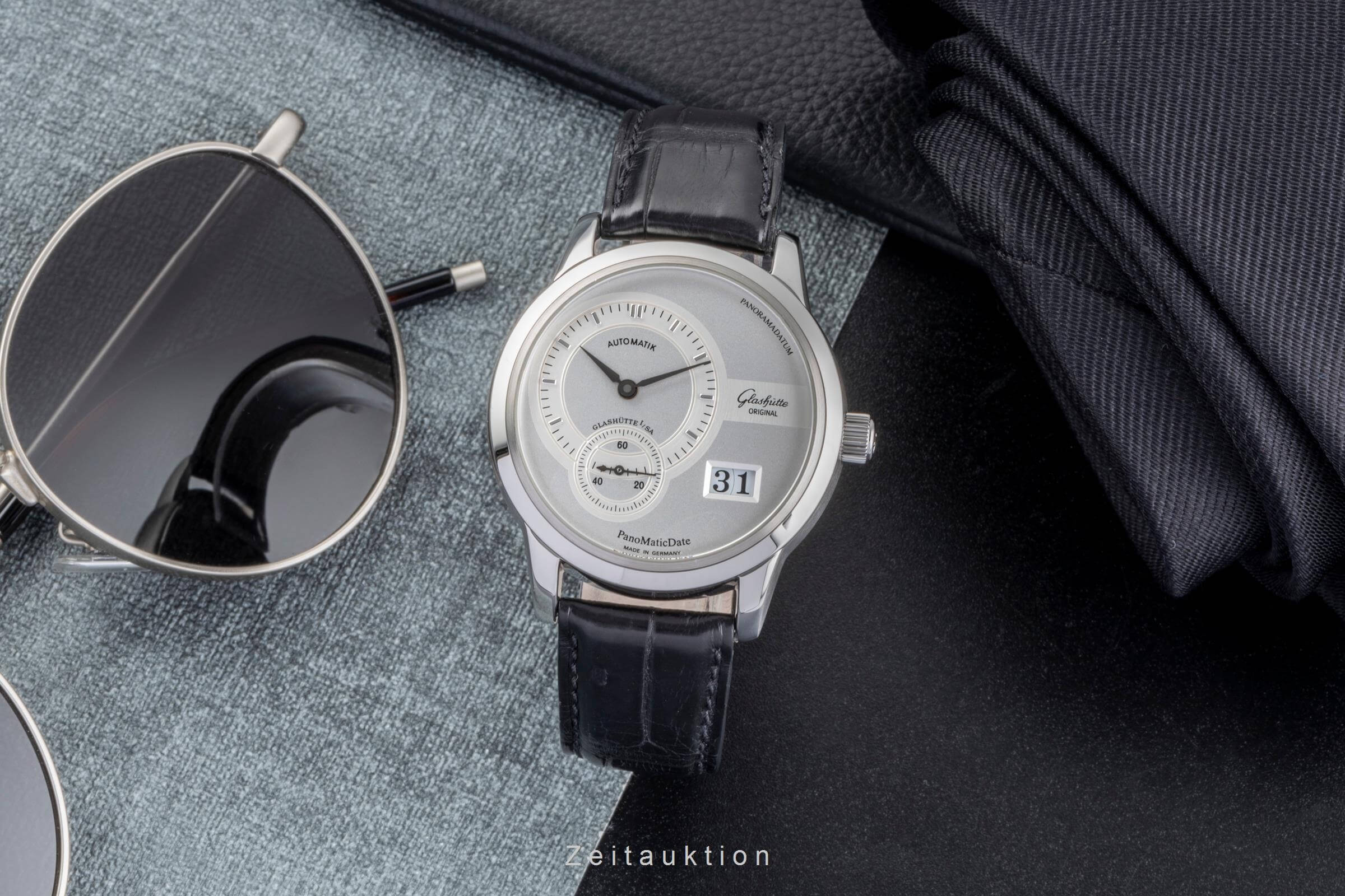 Glashütte Original PanoMaticDate acero automático Kal. GUB 90 Ref. 90-01-02-02-04  | Zeitauktion
