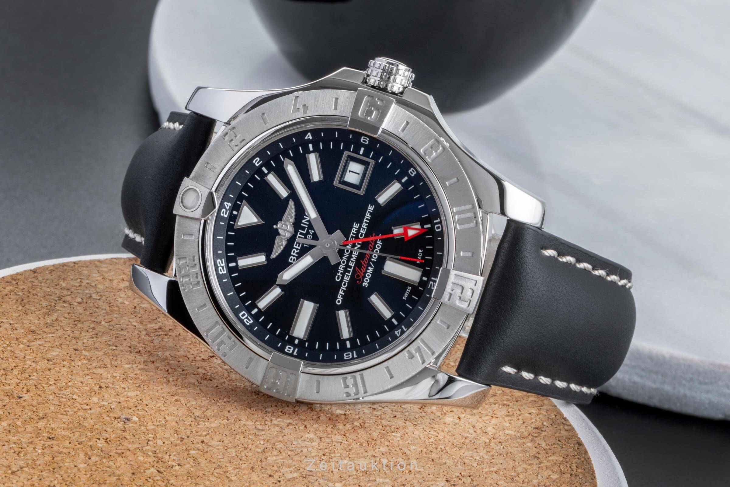 Breitling Avenger II GMT acciaio automatismo Kal. B32 Ref. A3239011/BC35  | Zeitauktion