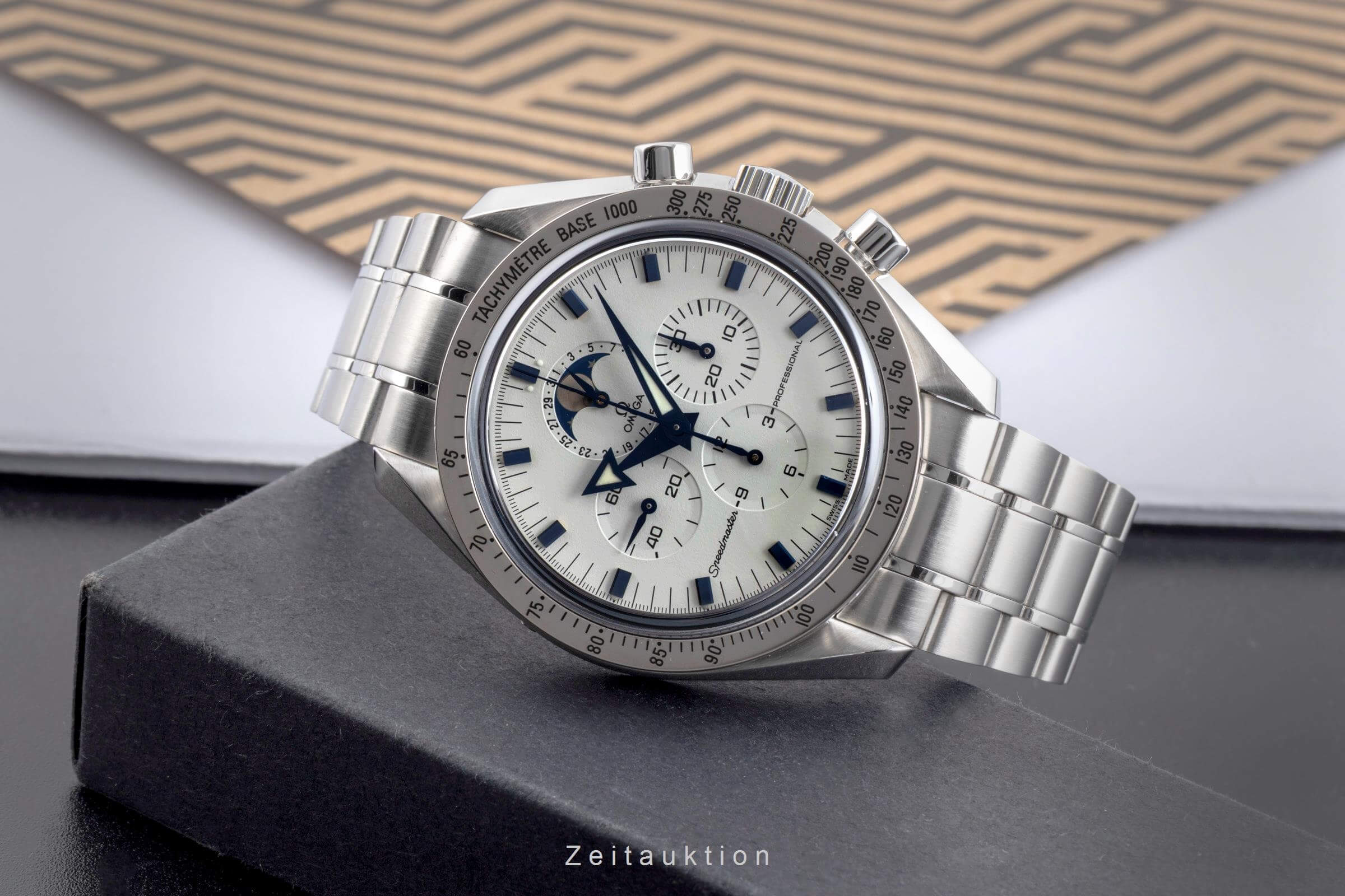 Omega Speedmaster chronographe acier à remontage manuel Kal. 1866 Ref. 3575.20.00  | Zeitauktion