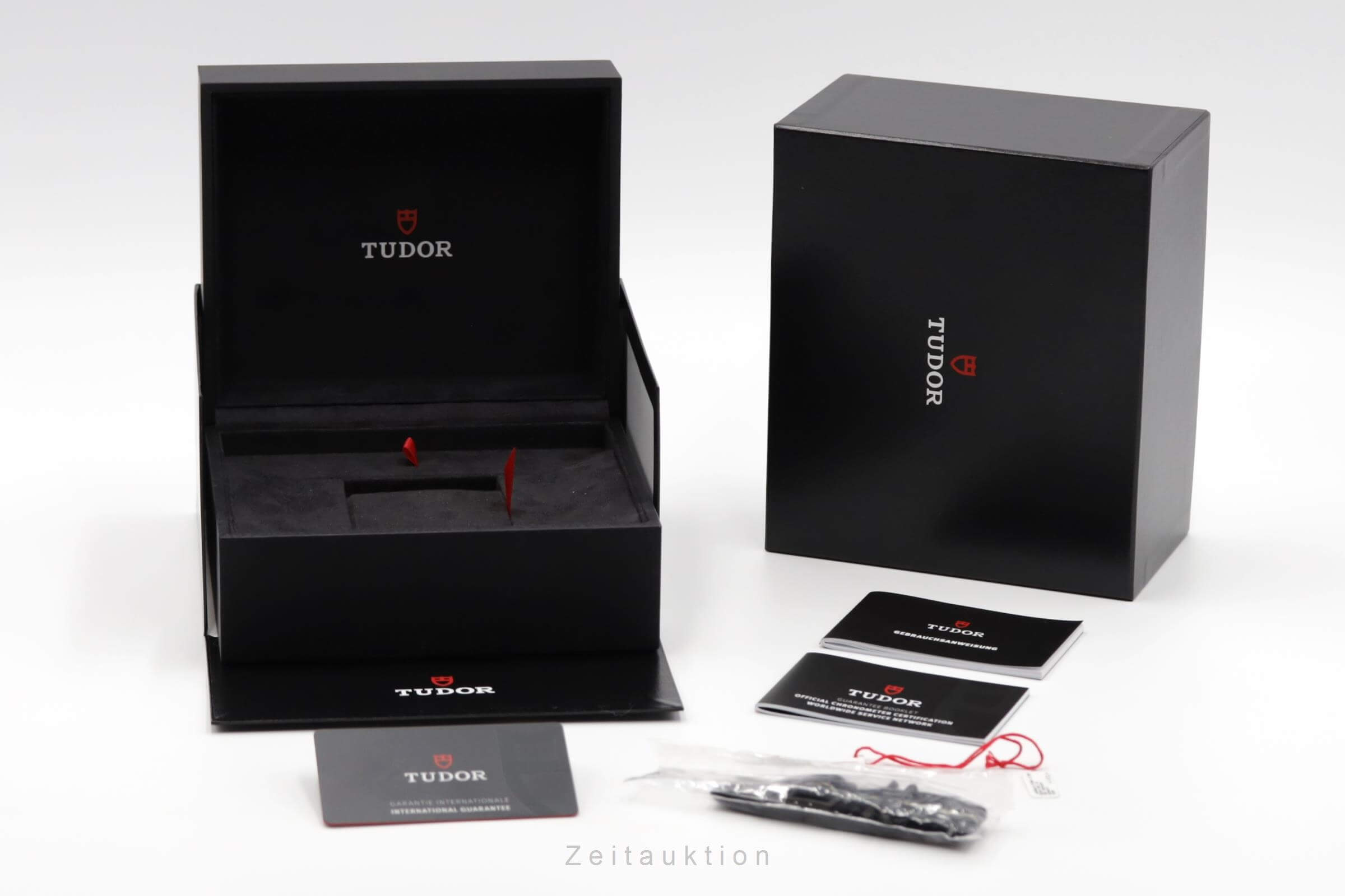 Tudor Black Bay ceramica automatismo Kal. MT 5602 Ref. 79210CNU-0001  | Zeitauktion