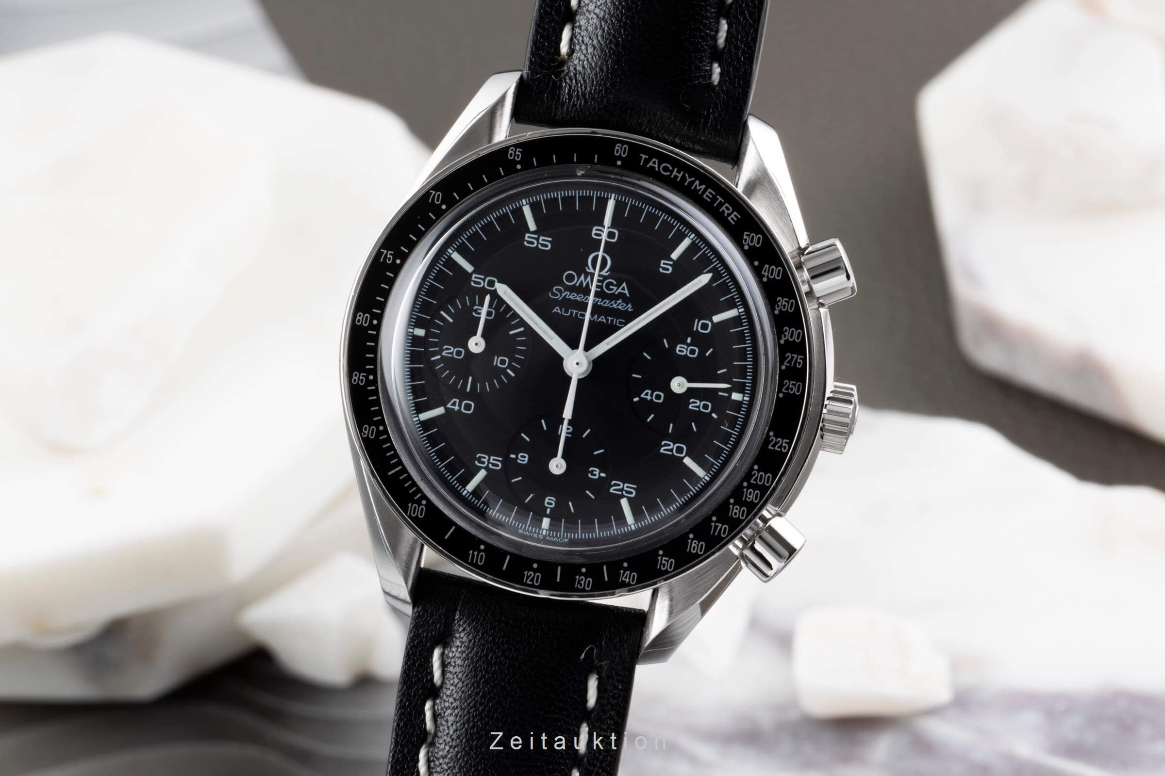 Omega Speedmaster chronographe acier automatique Kal. 3220 Ref. 3810.50.06  | Zeitauktion