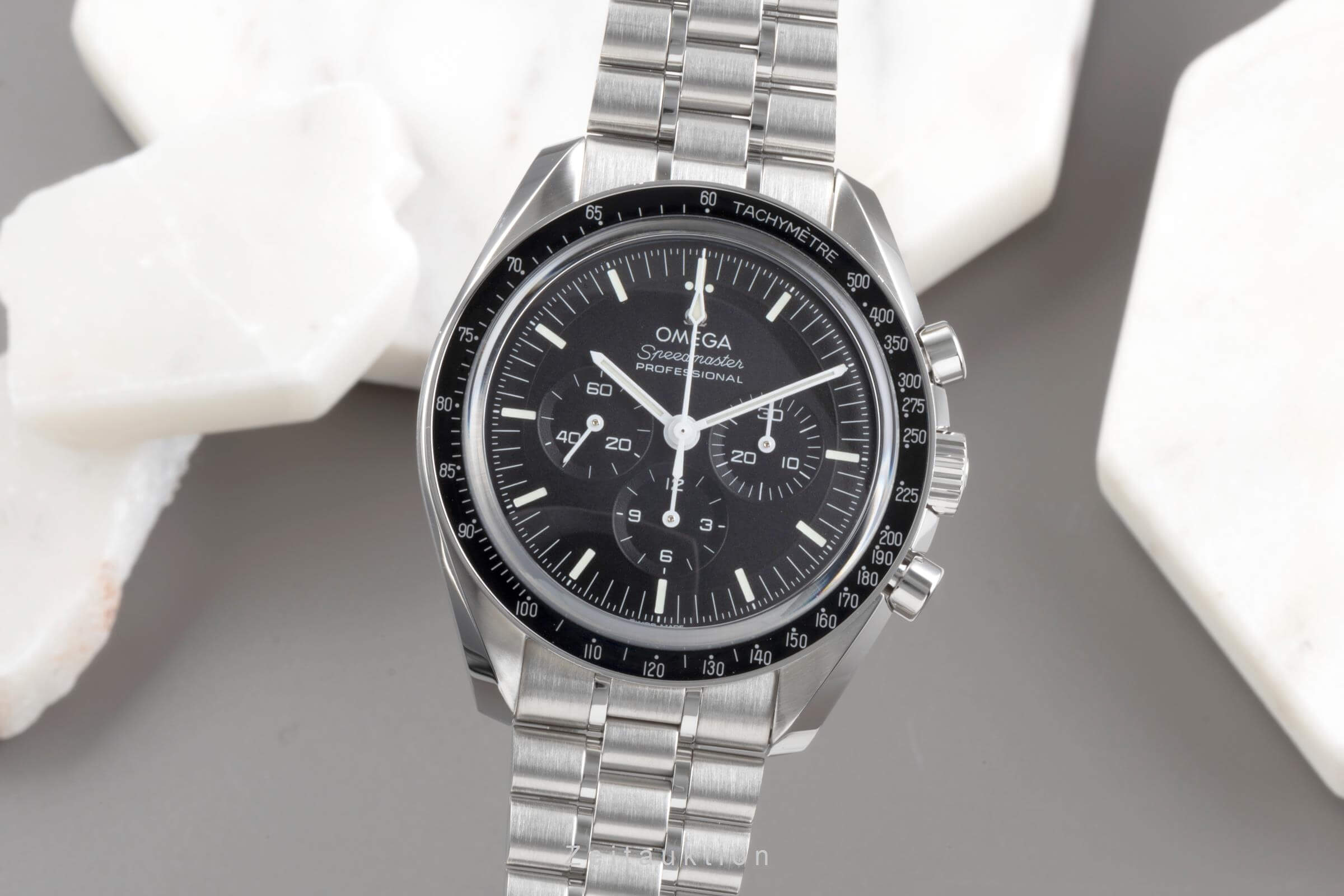 Omega Speedmaster Moonwatch Chronograph Stahl Handaufzug Kal. 3861 Ref. 310.30.42.50.01.002  | Zeitauktion