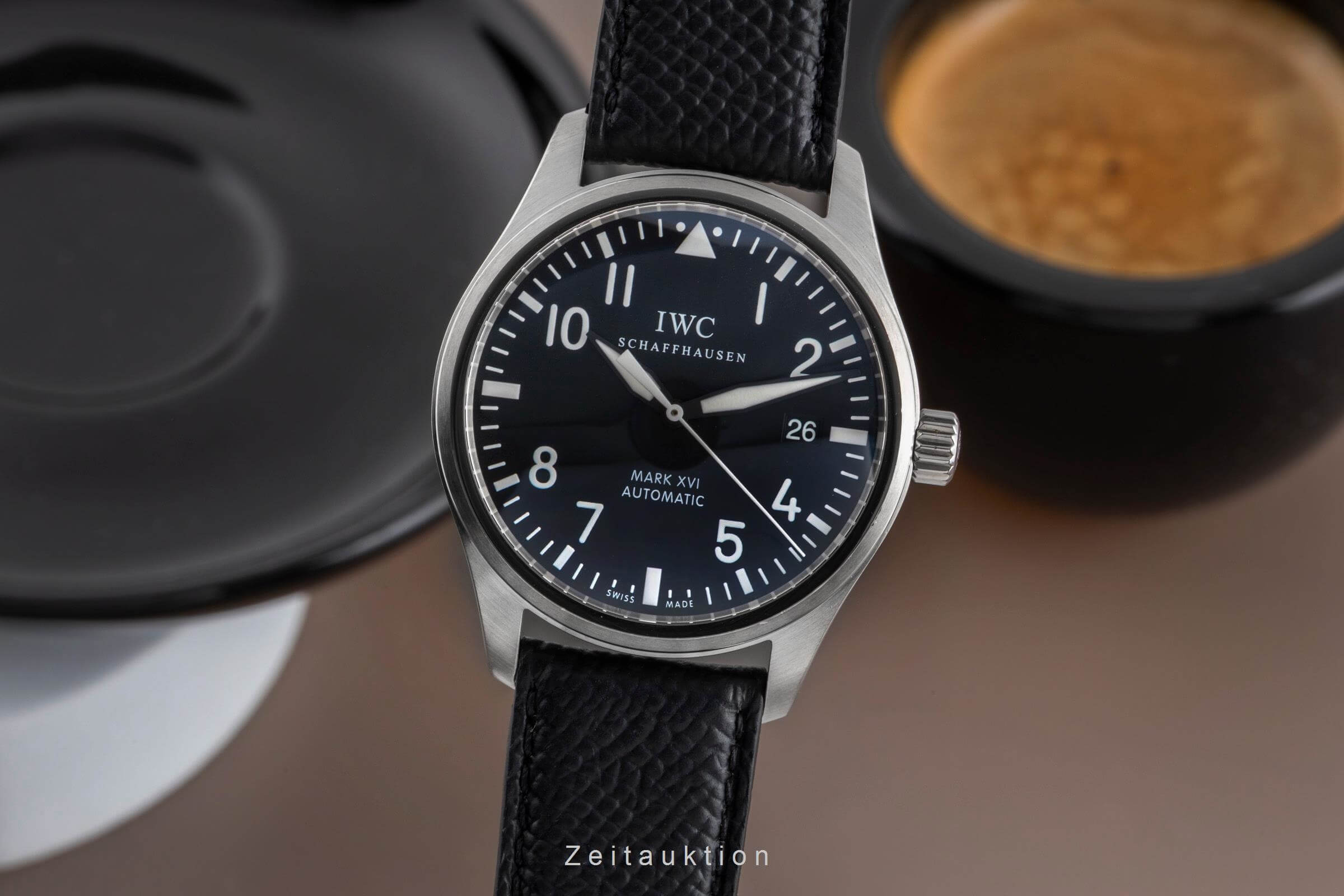 定番の中古商品 2502422_sw6_theme1_2k.jpg 時計