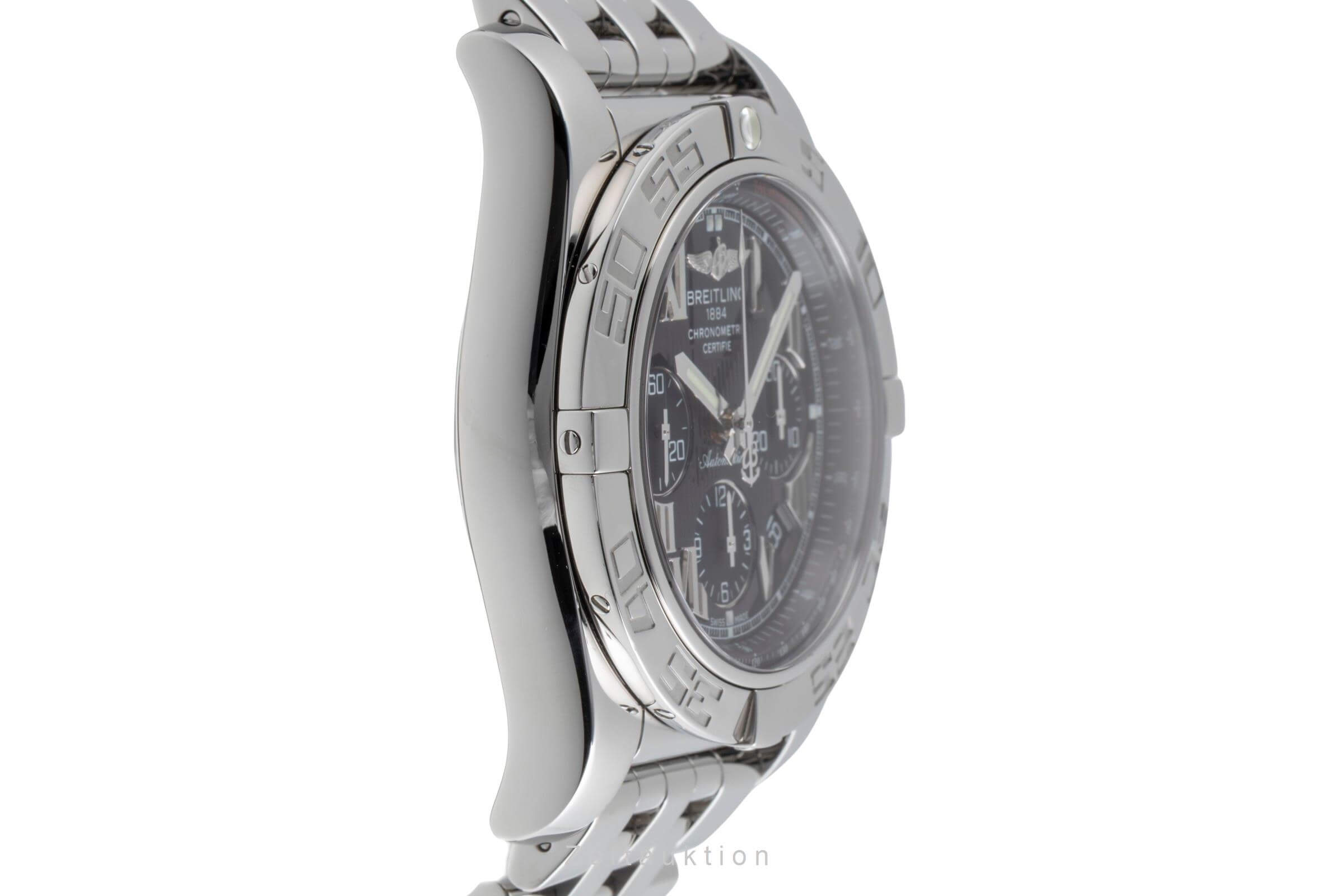 Breitling Chronomat 44 Chronograph Stahl Automatik Kal. B01 Ref. AB011012/B956  | Zeitauktion