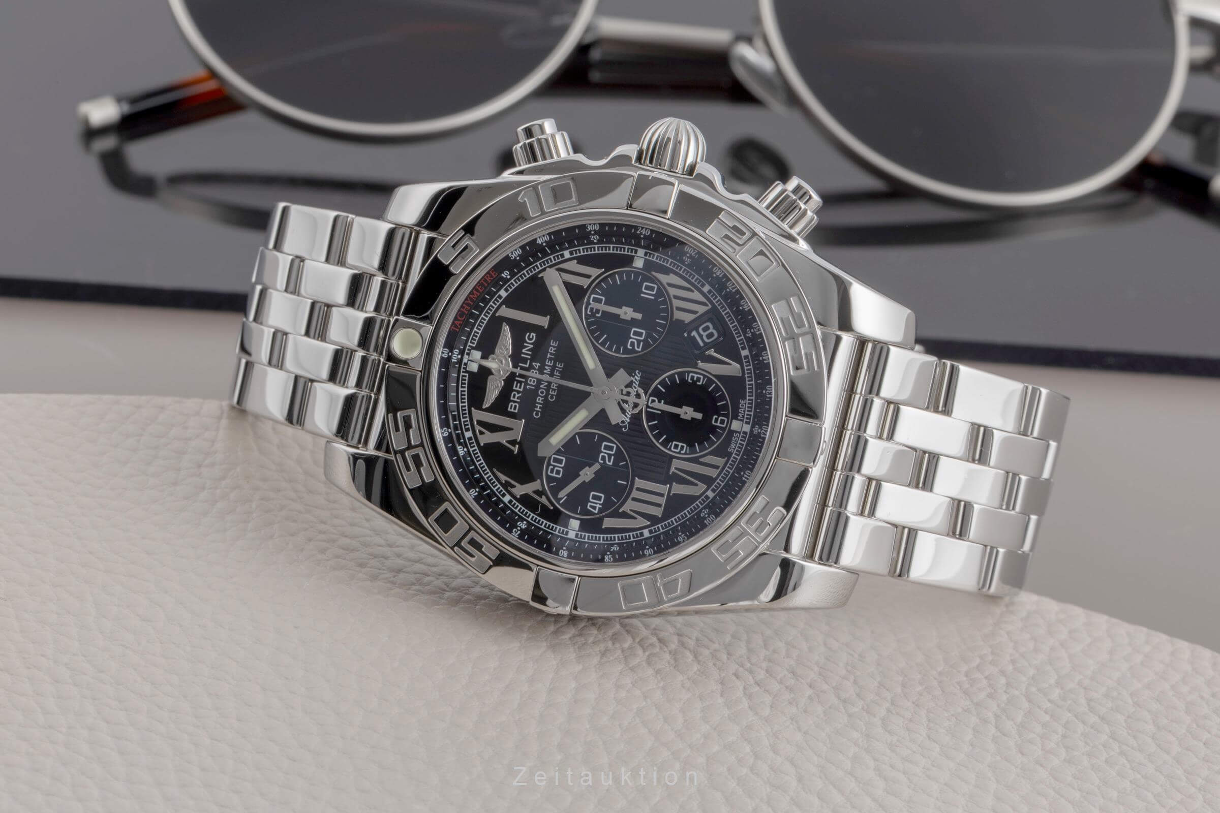 Breitling Chronomat 44 Chronograph Stahl Automatik Kal. B01 Ref. AB011012/B956  | Zeitauktion