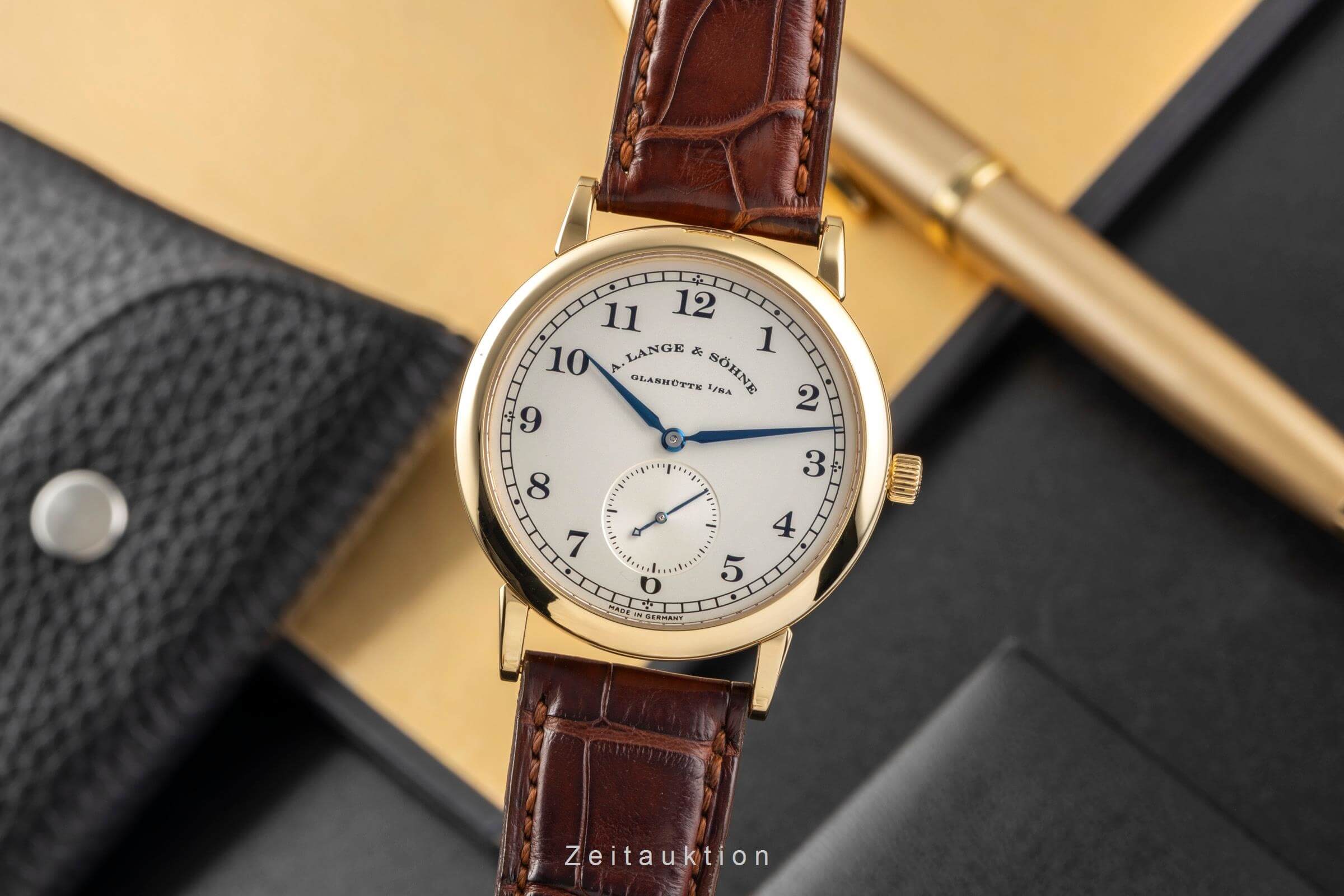 A. Lange & Söhne 1815 18k Gold Handaufzug Kal. L941.1 Ref. 206.021  | Zeitauktion