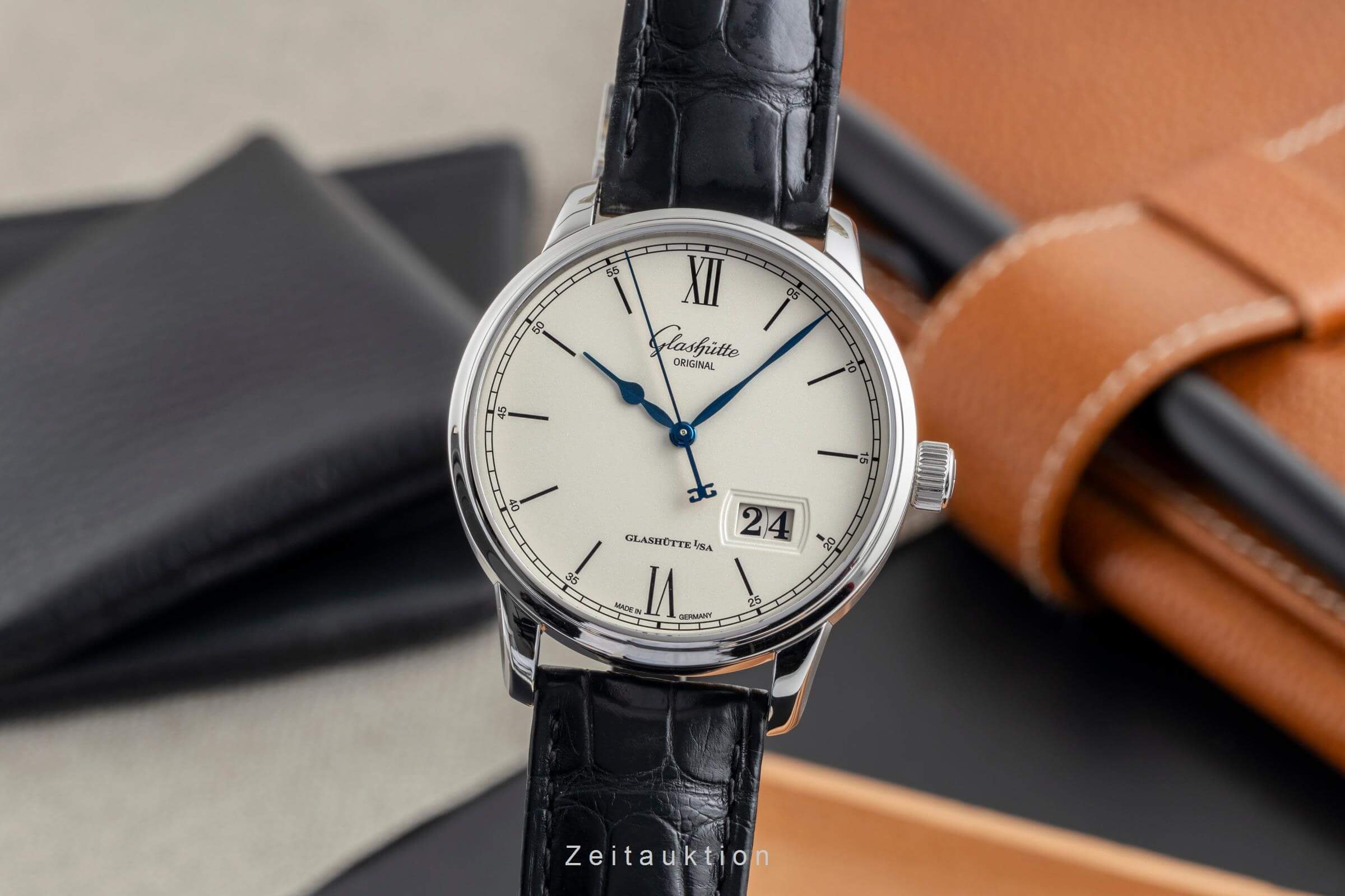 Glashütte Senator Stahl Automatik Kal. GO 36 Ref. 1-36-03-01-02-30  | Zeitauktion