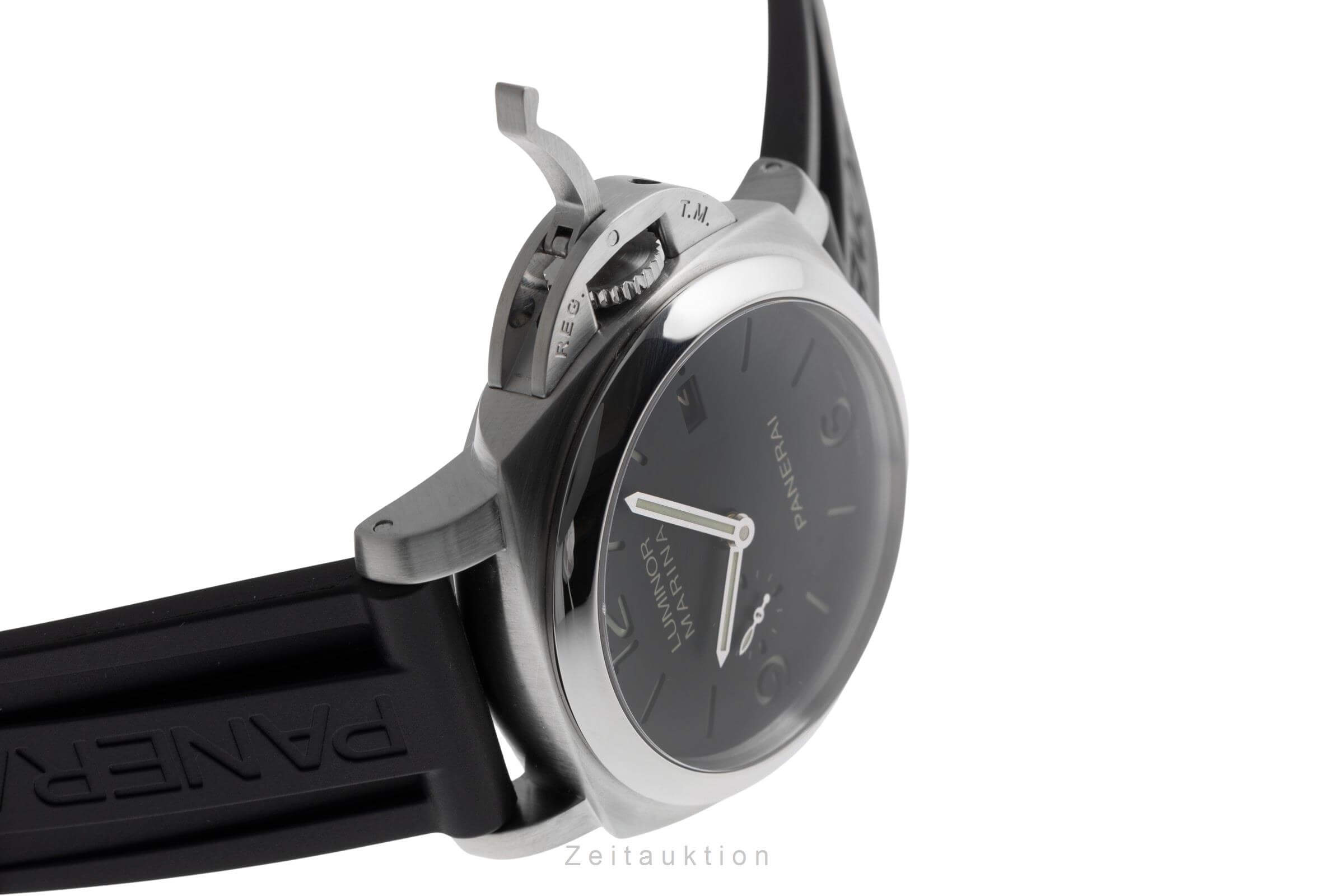 Panerai Luminor Marina steel automatic Kal. P.9000 Ref. PAM00328  | Zeitauktion