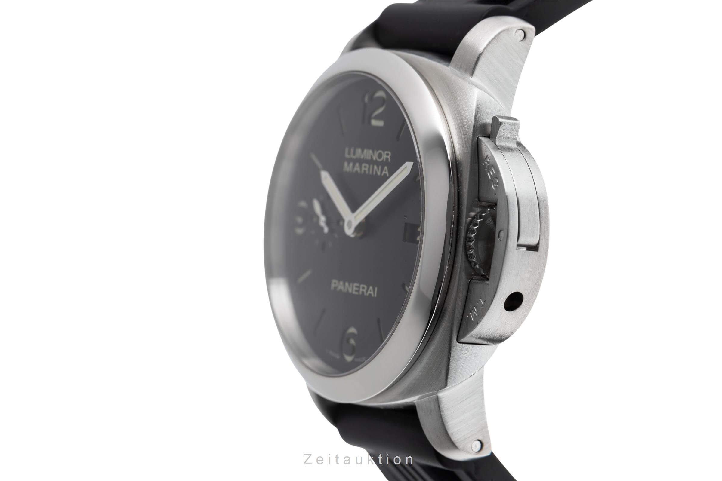 Panerai Luminor Marina steel automatic Kal. P.9000 Ref. PAM00328  | Zeitauktion