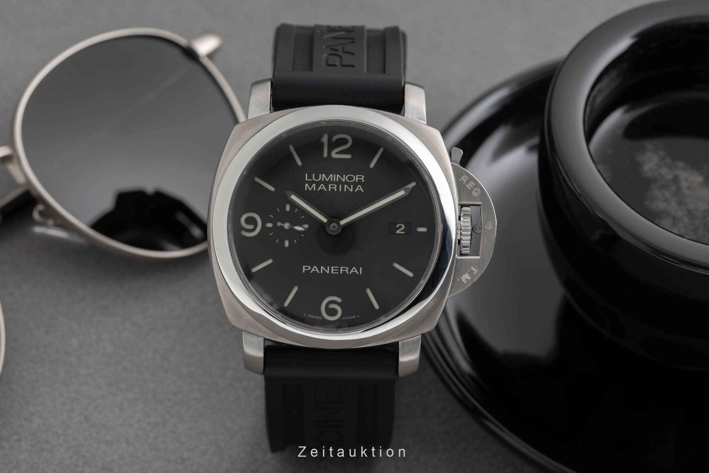 Panerai Luminor Marina steel automatic Kal. P.9000 Ref. PAM00328  | Zeitauktion