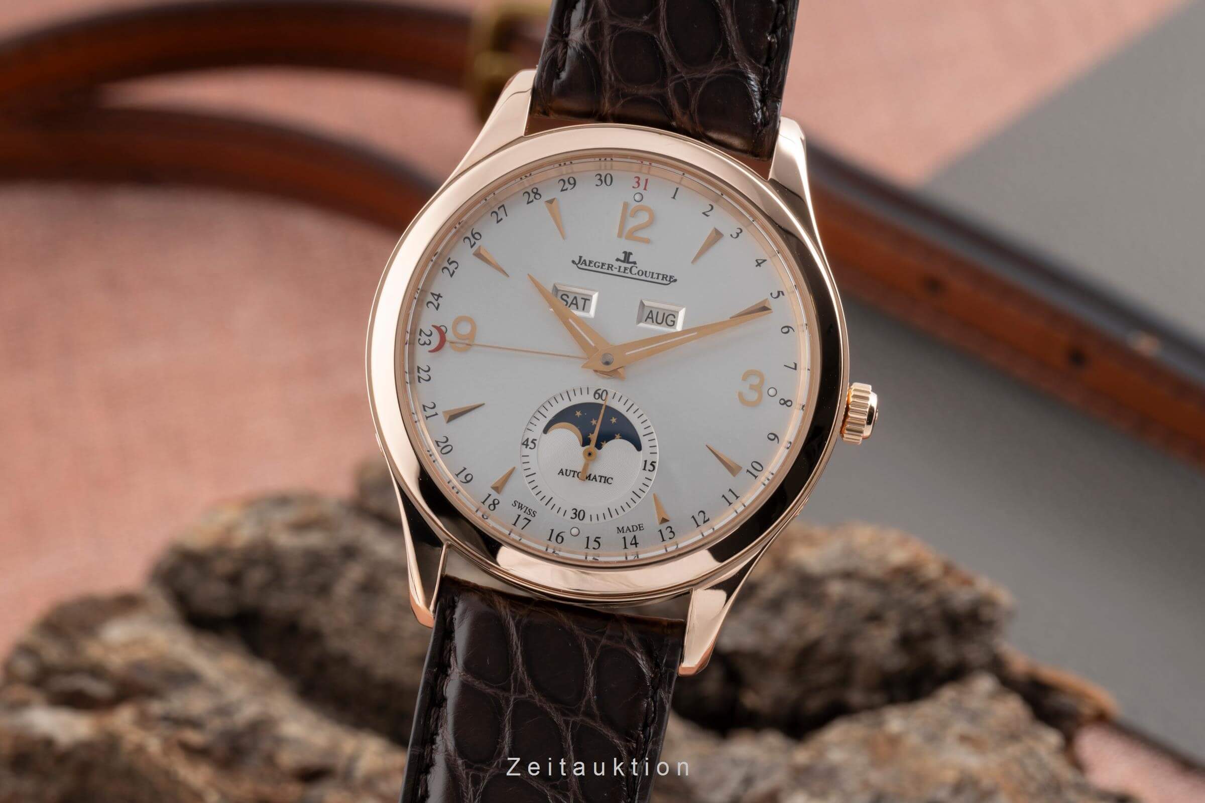 Jaeger-LeCoultre Master Calendar 18 ct red gold automatic Kal. 866 Ref. Q1552520  176.2.12.S  | Zeitauktion