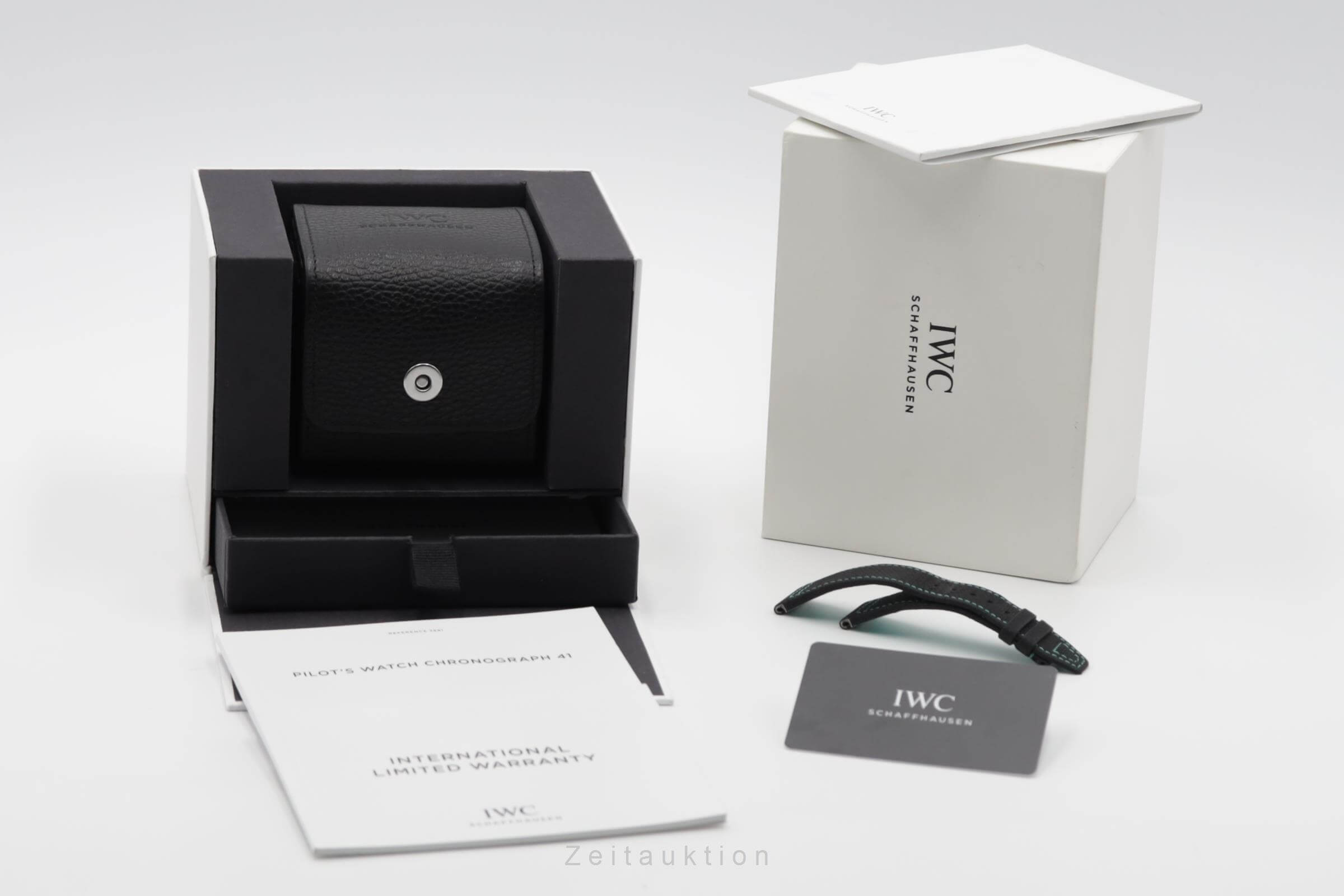 IWC Fliegerchronograph chronographe titane  automatique Kal. C.69385 Ref. IW388108  | Zeitauktion