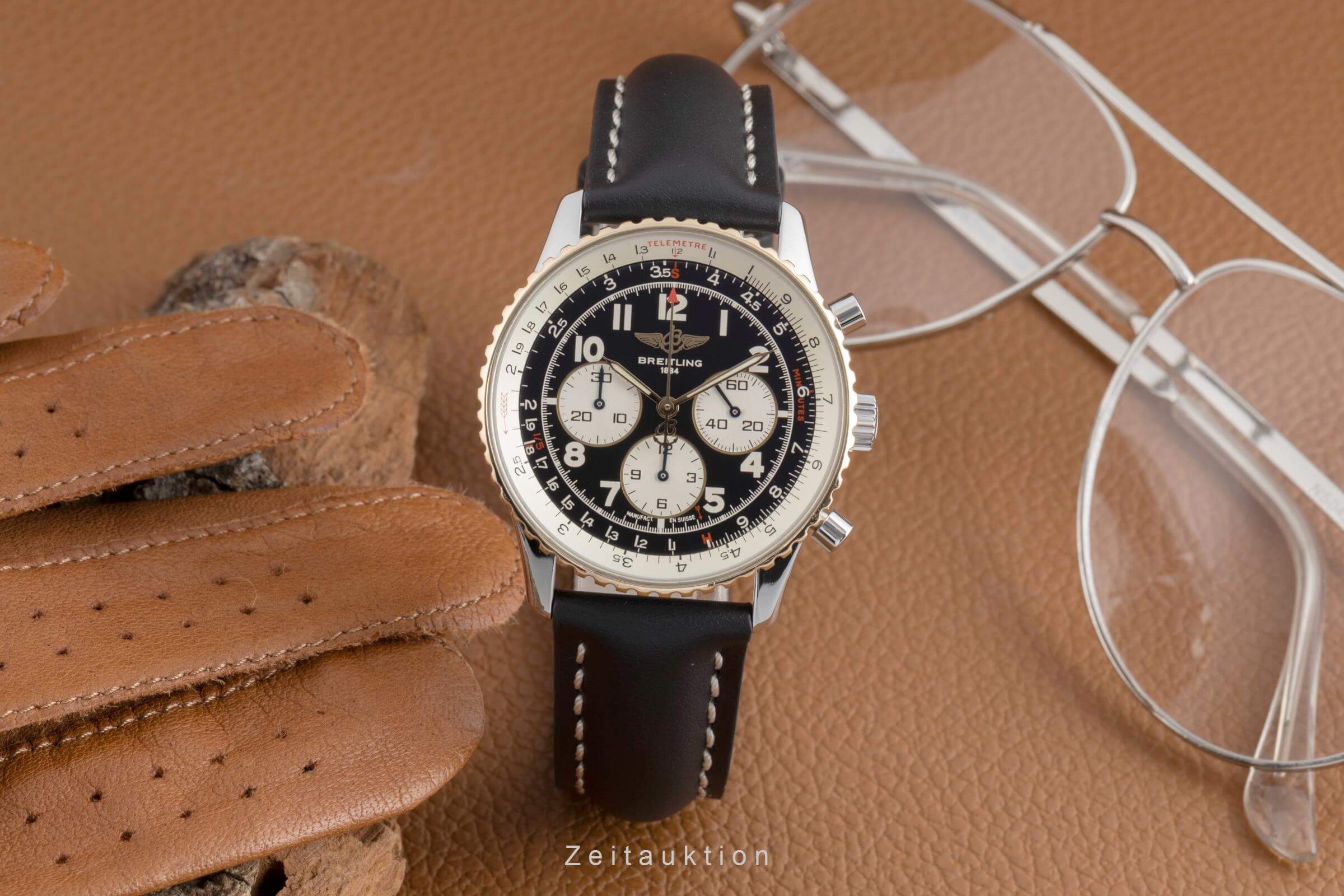 Breitling Navitimer chronograph steel / gold automatic Kal. B30 Ref. D30022  | Zeitauktion