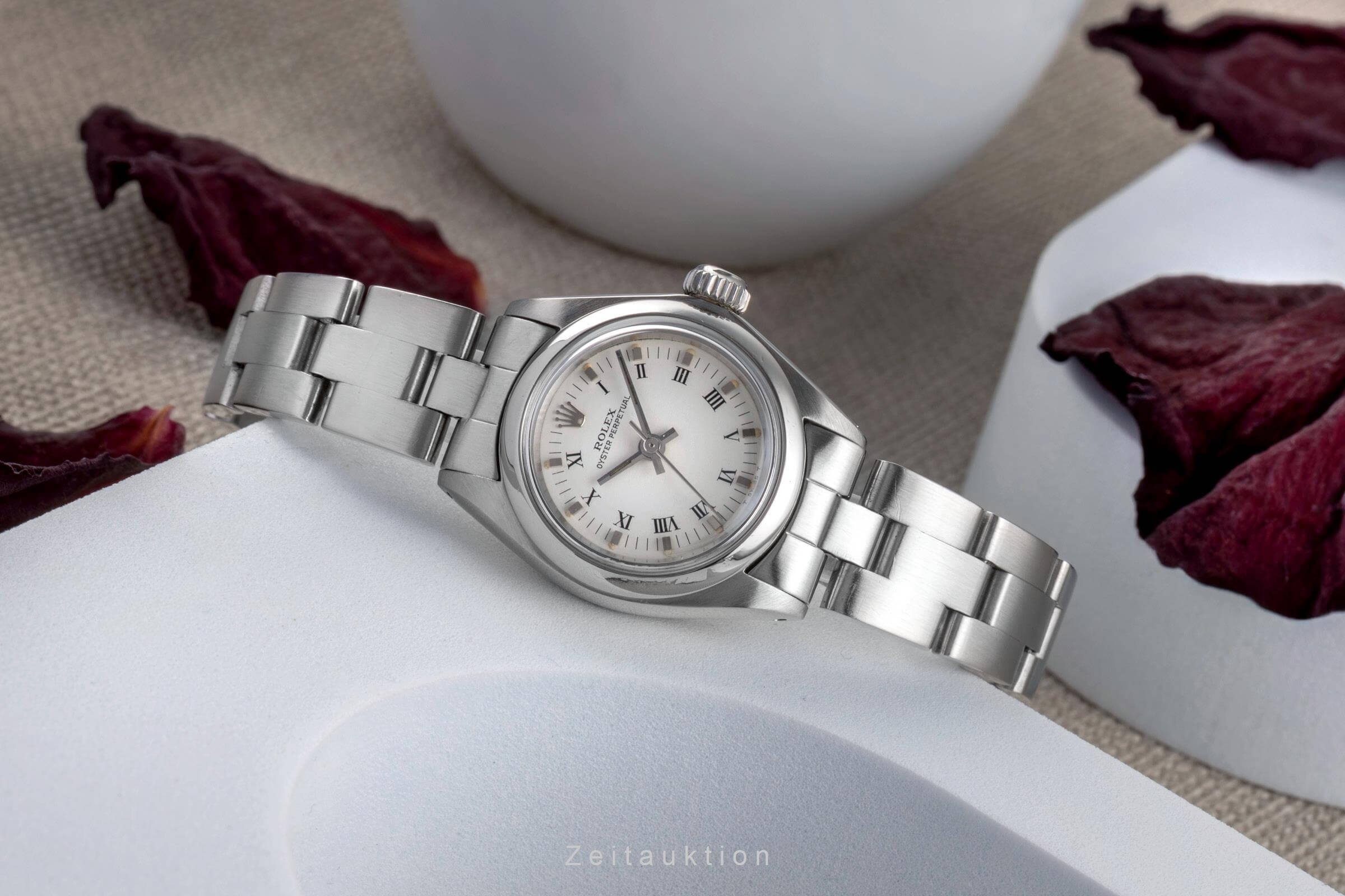 Rolex Oyster Perpetual Stahl Automatik Kal. 2030 Ref. 6718 VINTAGE  | Zeitauktion