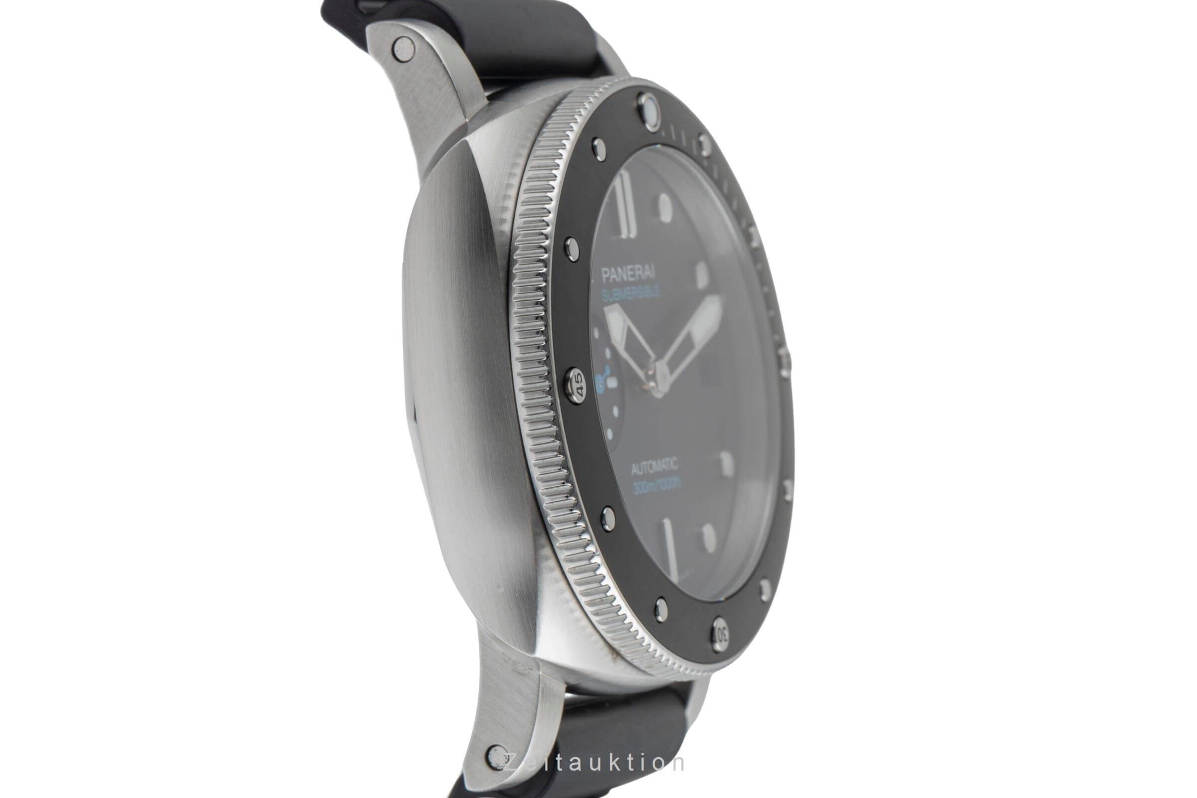 Panerai Submersible steel automatic Kal. P.900 Ref. PAM00683  | Zeitauktion