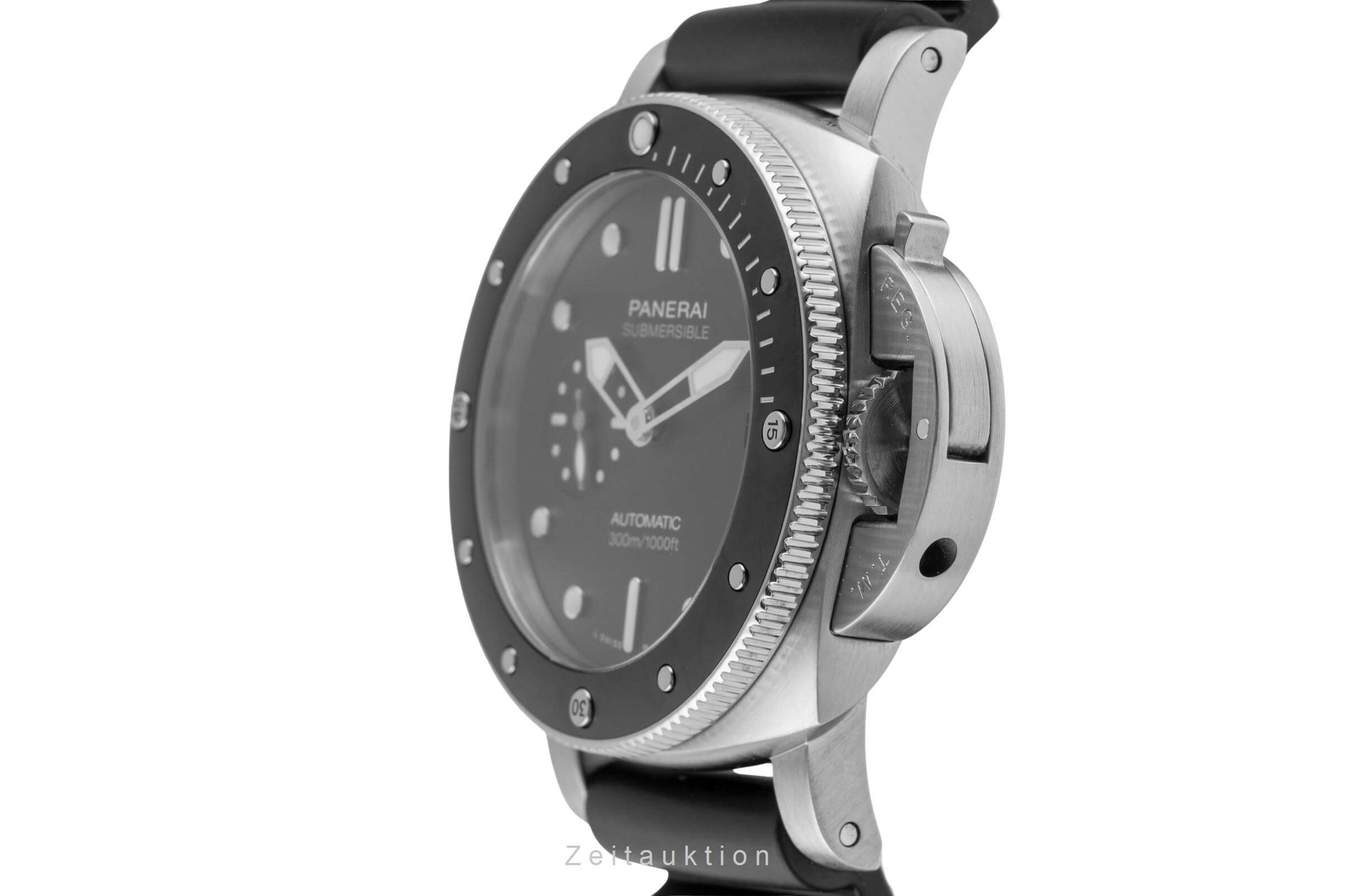 Panerai Submersible steel automatic Kal. P.900 Ref. PAM00683  | Zeitauktion