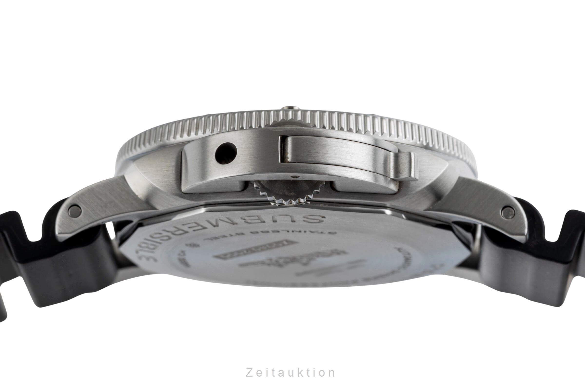 Panerai Submersible steel automatic Kal. P.900 Ref. PAM00683  | Zeitauktion