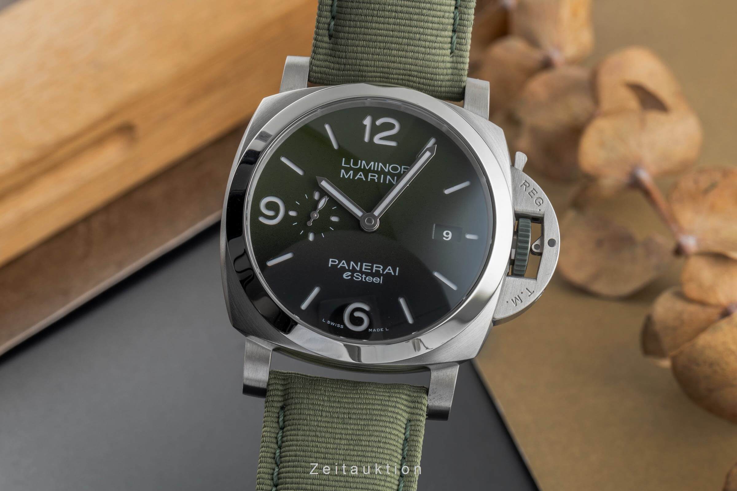 Panerai Luminor Marina steel automatic Kal. P.9010 Ref. PAM01356  | Zeitauktion