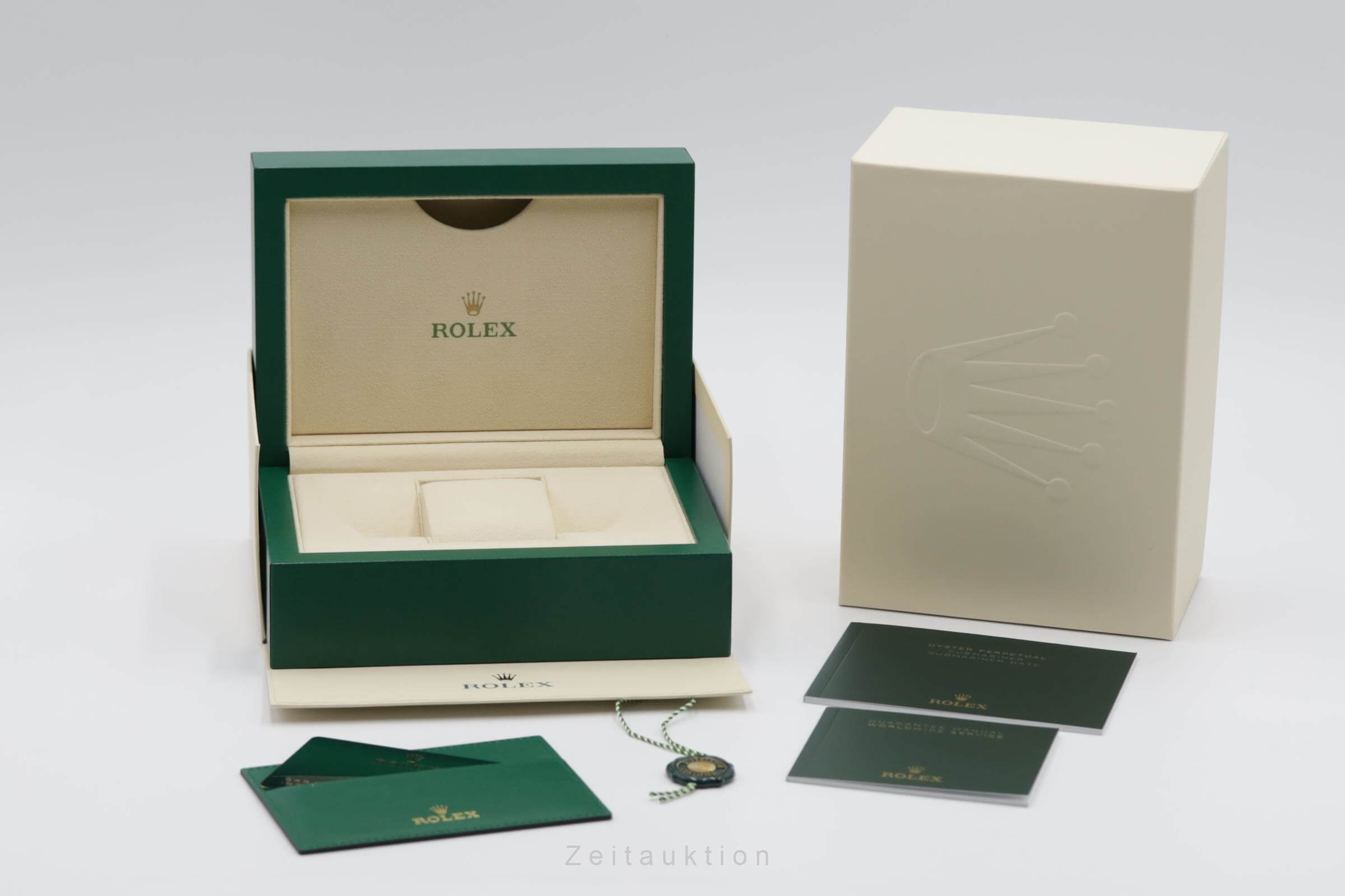 Rolex Submariner acier automatique Kal. 3230 Ref. 124060  | Zeitauktion