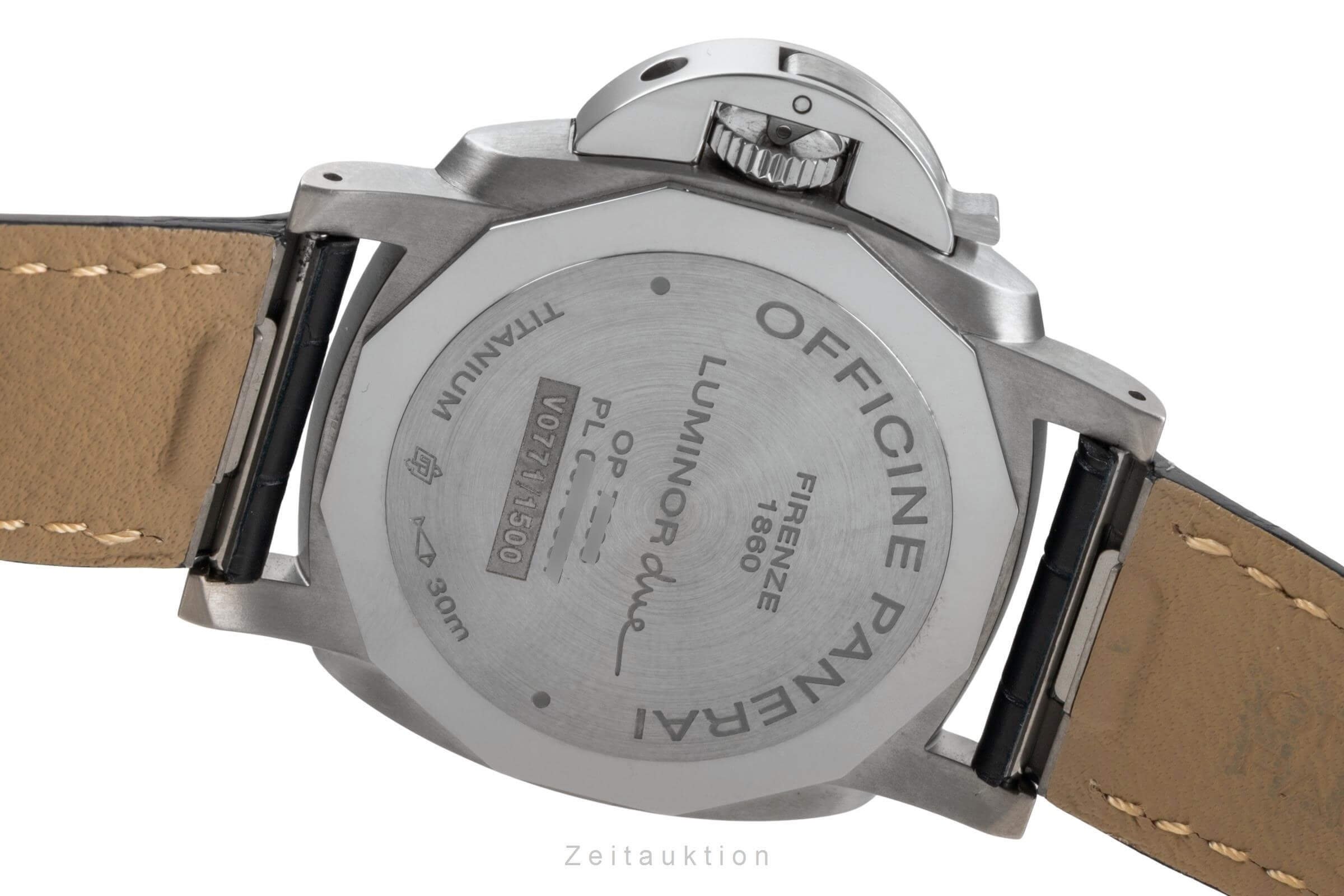 Panerai Luminor  titanium automatic Kal. P.900 Ref. PAM00926  | Zeitauktion