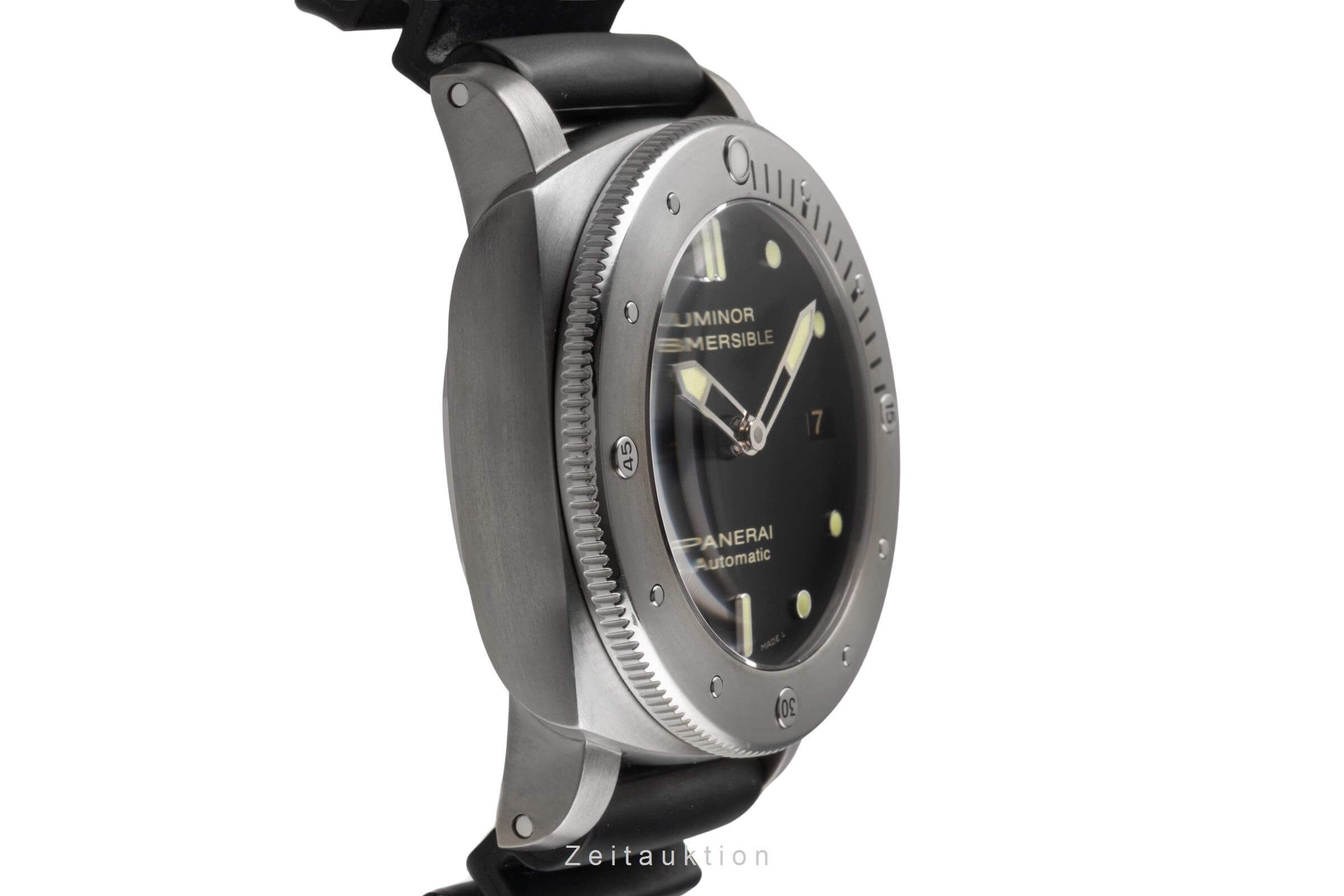 Panerai Submersible titanium automatic Kal. P.9000 Ref. PAM00305  | Zeitauktion