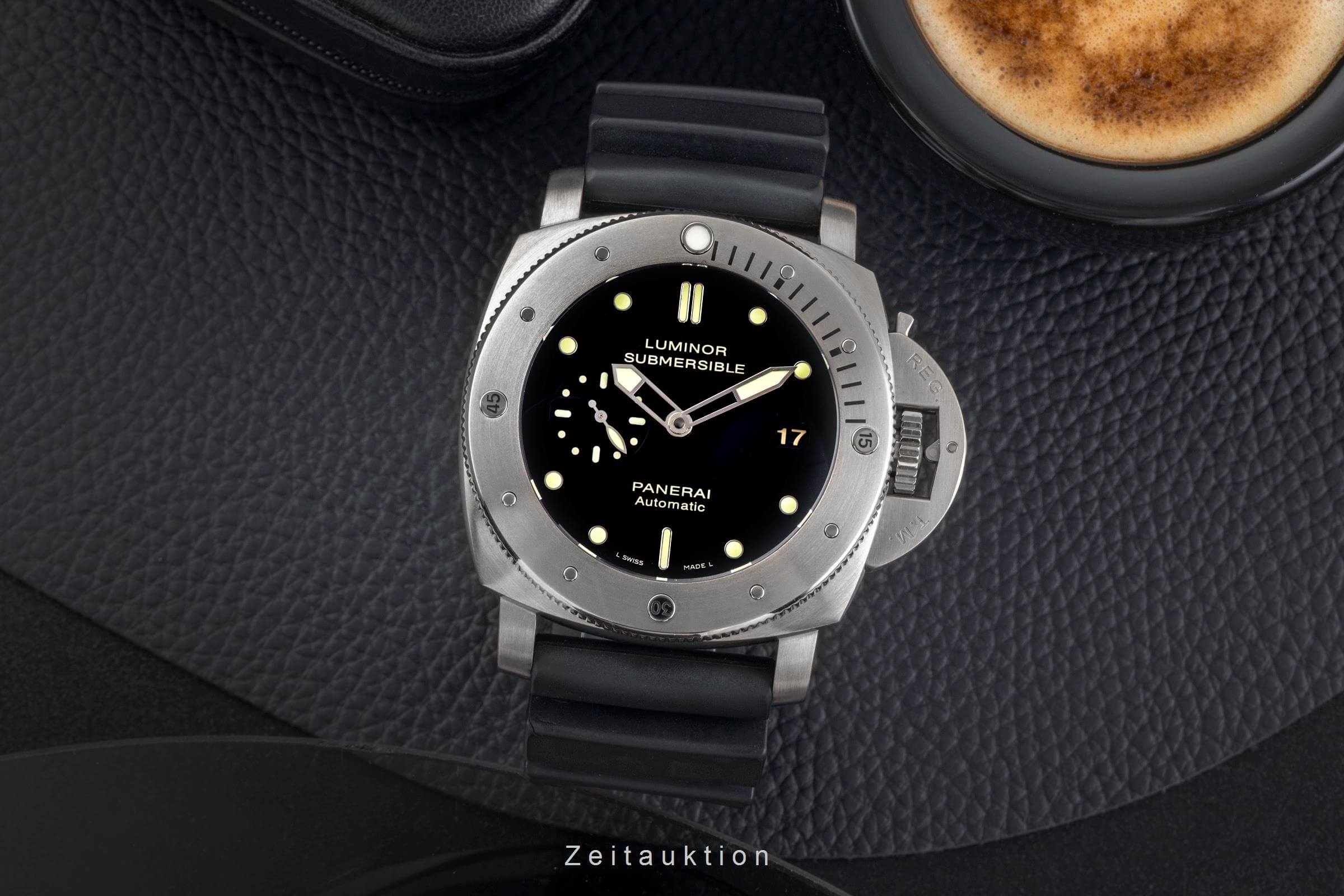 Panerai Submersible titanium automatic Kal. P.9000 Ref. PAM00305  | Zeitauktion