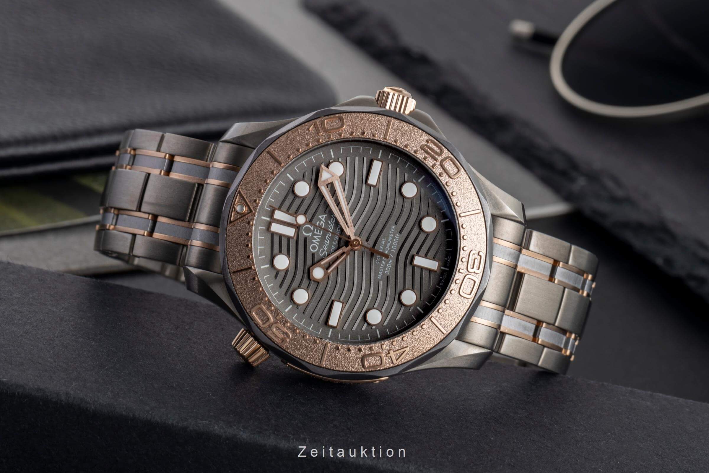 Omega Seamaster titanio / oro automático Kal. 8806 Ref. 210.60.42.20.99.001 LIMITED EDITION | Zeitauktion