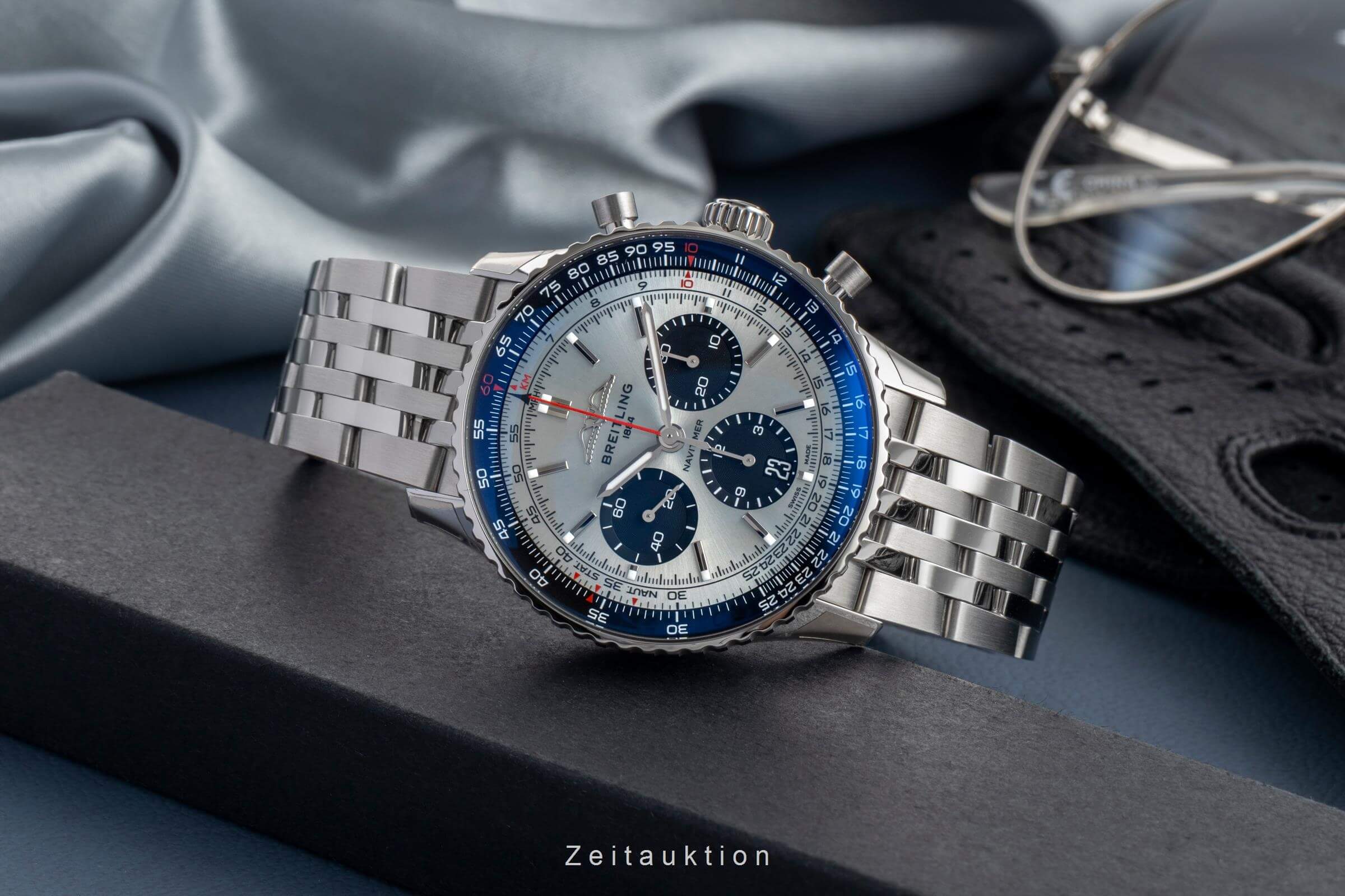 Breitling Navitimer 01 Chronograph Stahl Automatik Kal. B01 Ref. AB0138241G1A1  | Zeitauktion