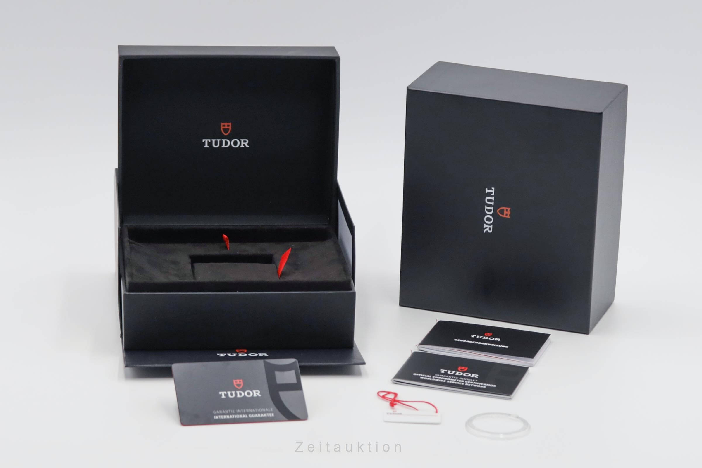 Tudor Black Bay Stahl Automatik Kal. MT 5601 Ref. 7943A1A0NU  | Zeitauktion